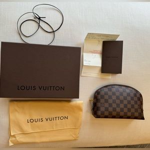 Authentic Louis Vuitton Damier Ebene Pochette Cosmetique